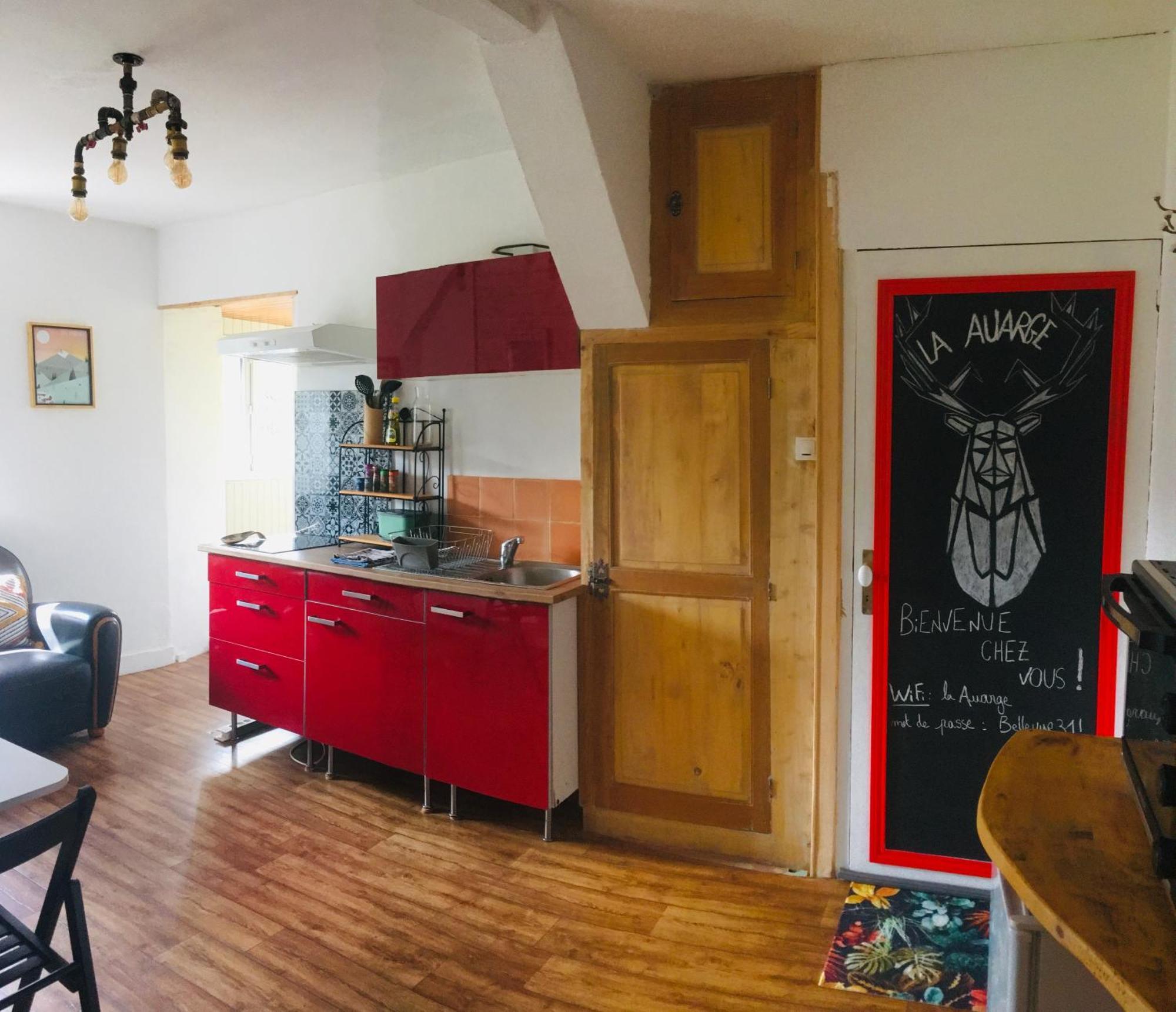 La Auarje: Appartement Avec Jardin & Terrasse Cierp Exterior foto