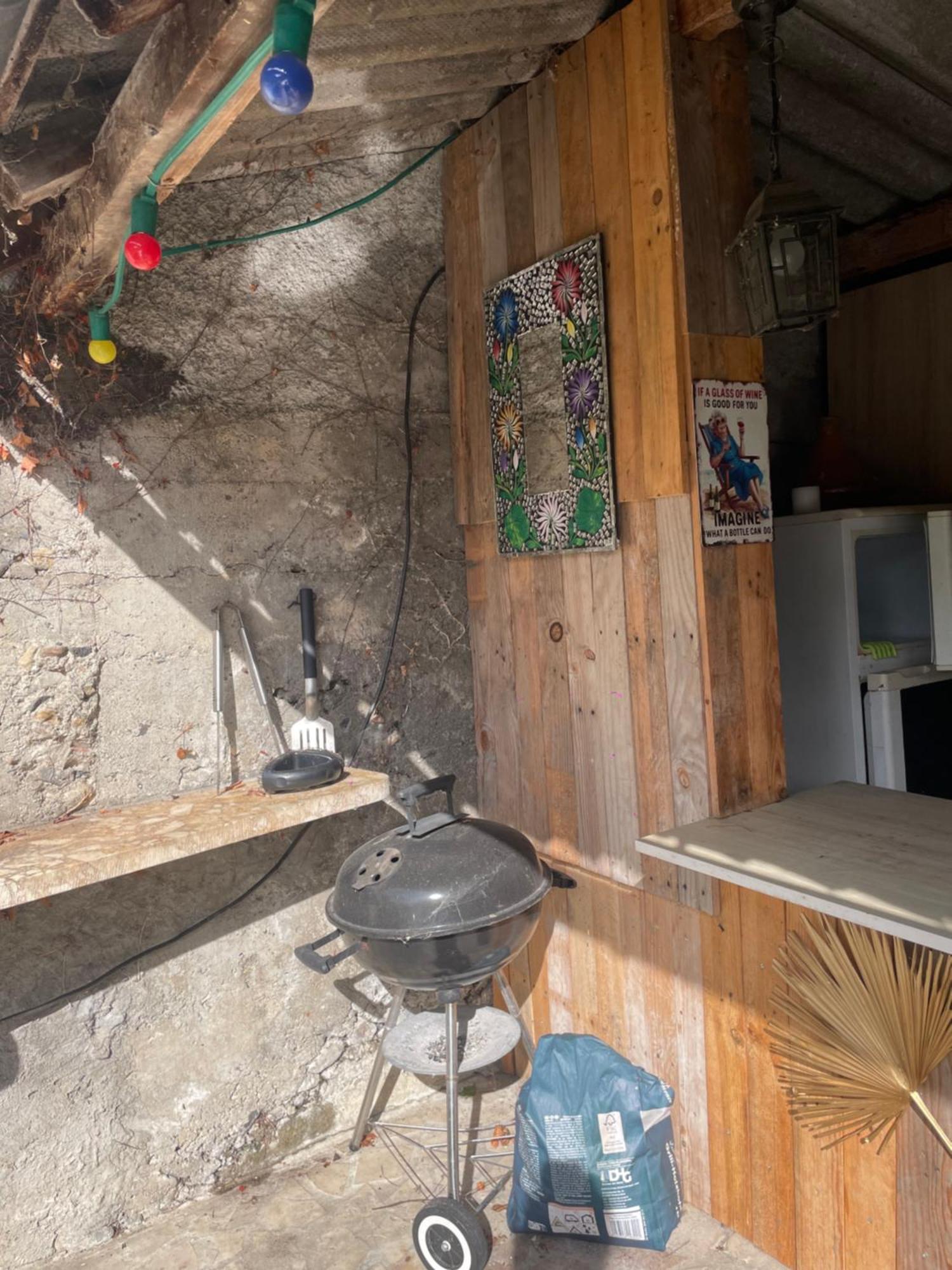La Auarje: Appartement Avec Jardin & Terrasse Cierp Exterior foto